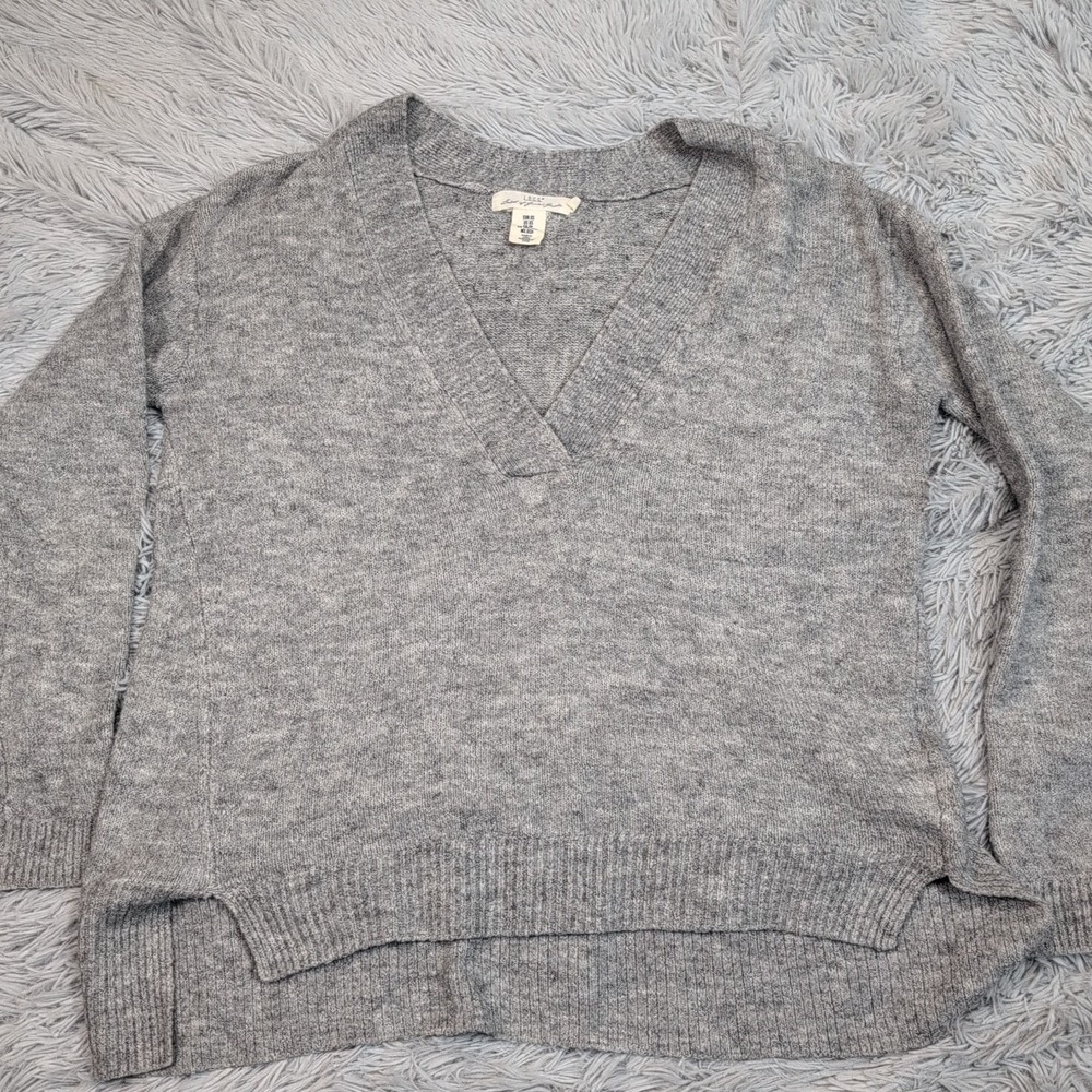 L.O.G.G. Sweater Womens XS Gray Wool Blend Comfort V Neck Cozy Preppy Soft